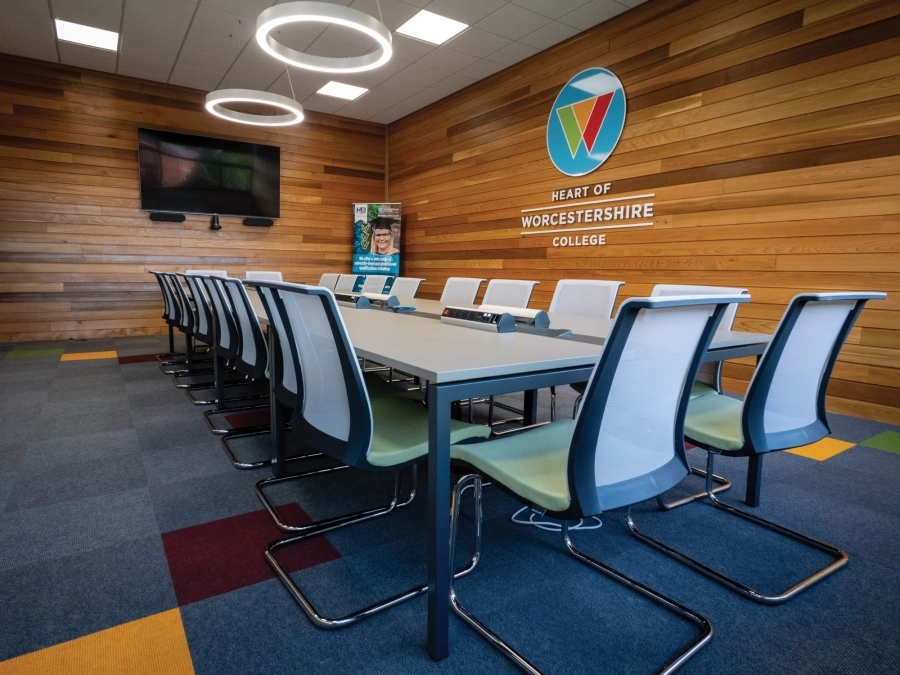 HoW College board room with table and chairs